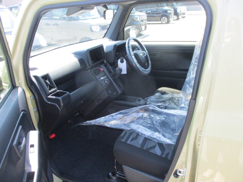 ダイハツ タフト 11枚目