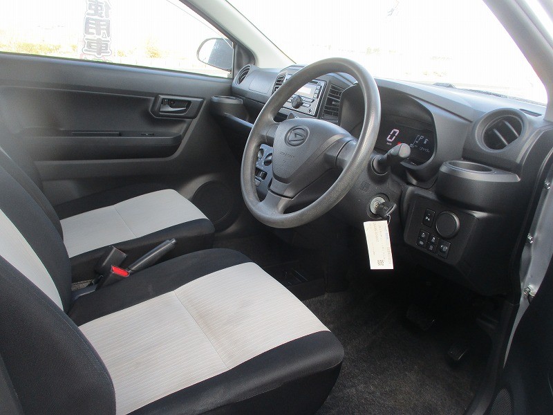 ダイハツ ミライース 14枚目