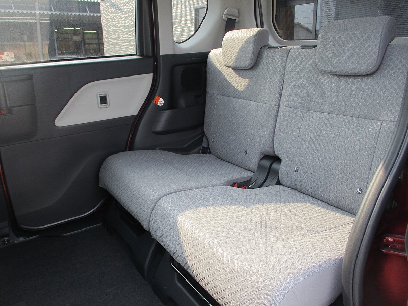 ダイハツ タント 13枚目