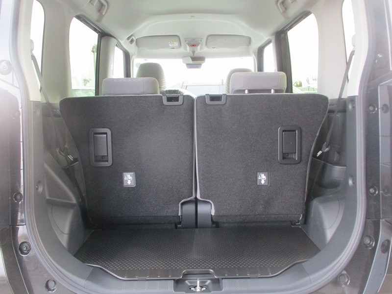 ダイハツ タント 8枚目