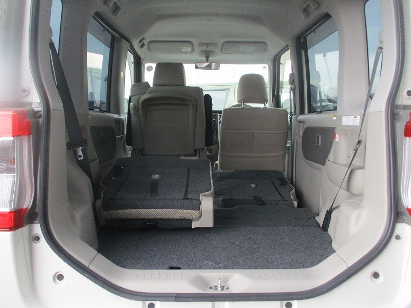 ダイハツ タント 9枚目