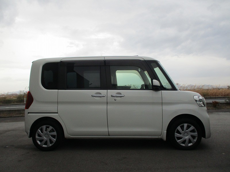 ダイハツ タント 4枚目