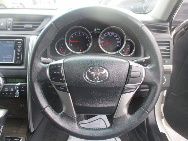 トヨタ マークX 14枚目