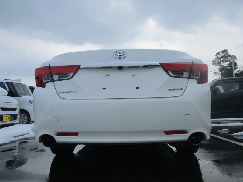 トヨタ マークX 5枚目