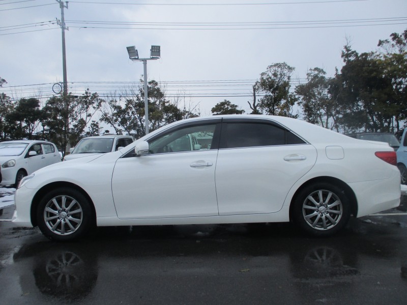 トヨタ マークX 7枚目