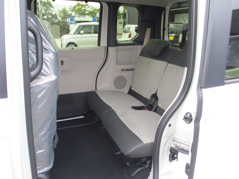 ホンダ N BOX 10枚目