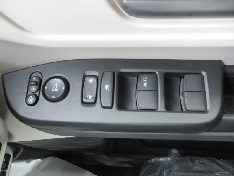 ホンダ N BOX 16枚目