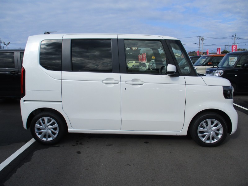 ホンダ N BOX 3枚目