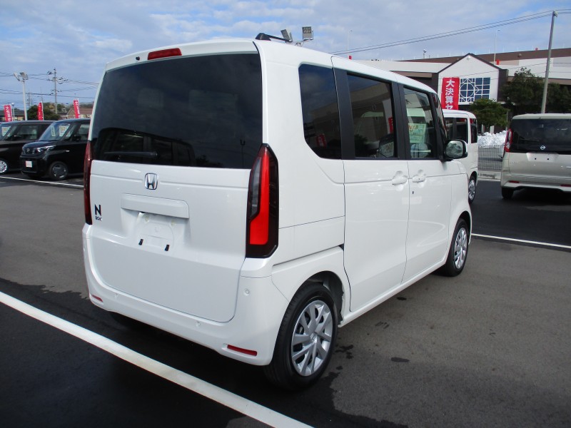 ホンダ N BOX 4枚目