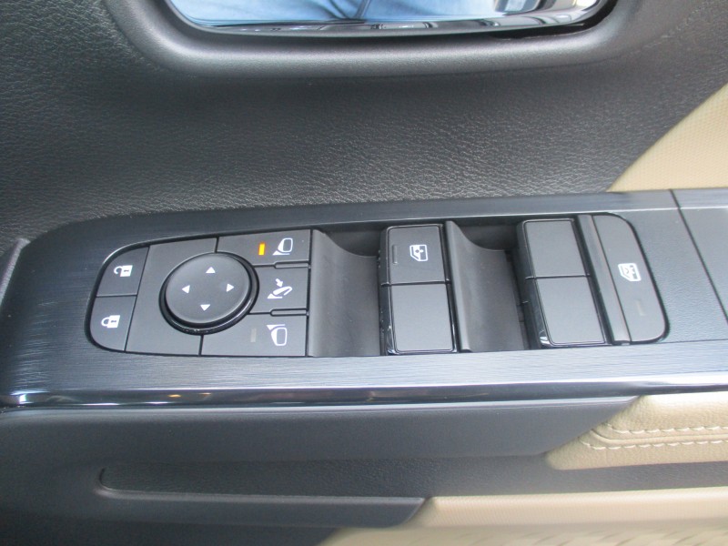 三菱 デリカミニ 13枚目