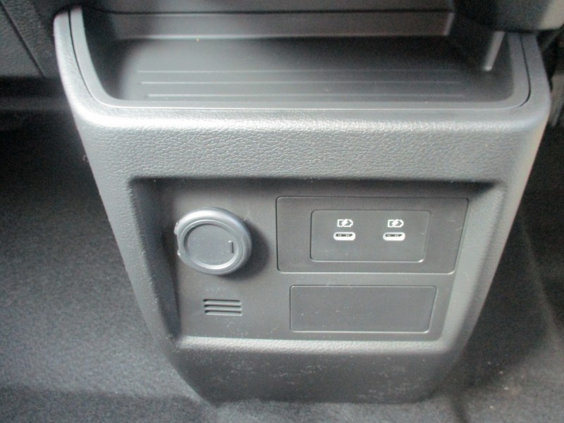 三菱 デリカミニ 15枚目