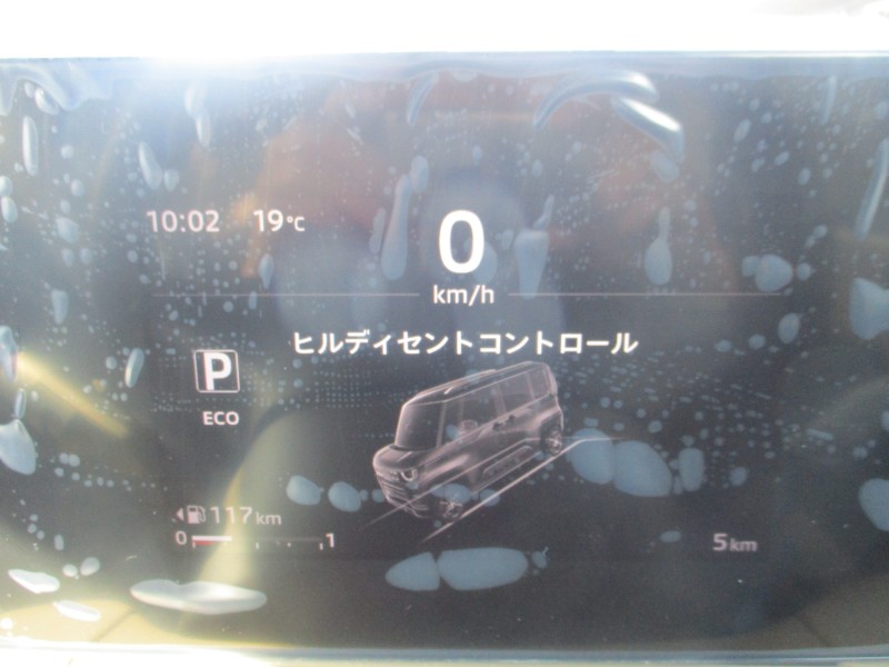 三菱 デリカミニ 18枚目