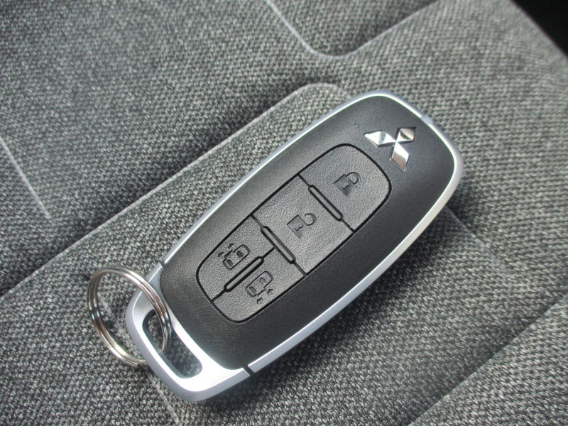 三菱 デリカミニ 19枚目