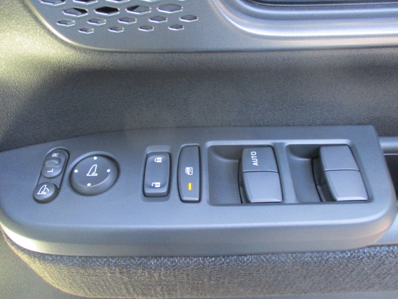 ホンダ N BOX 11枚目