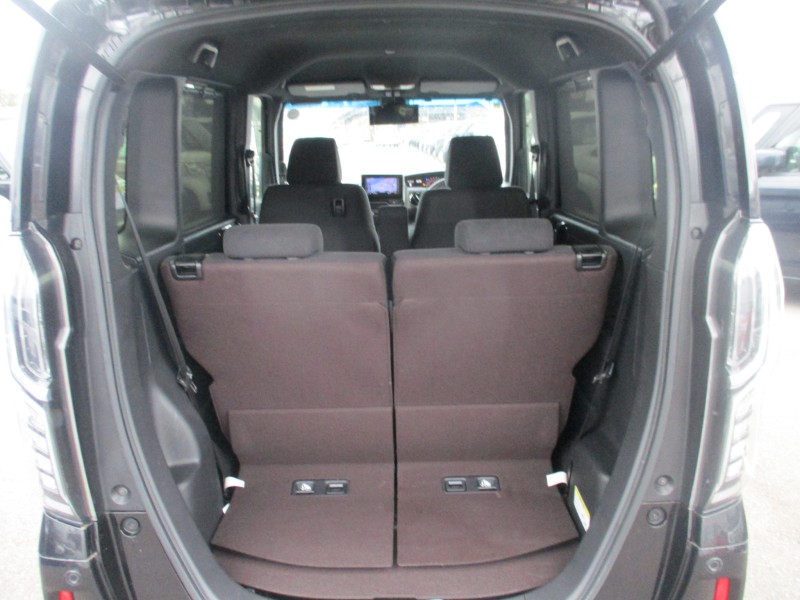 ホンダ N BOX 9枚目