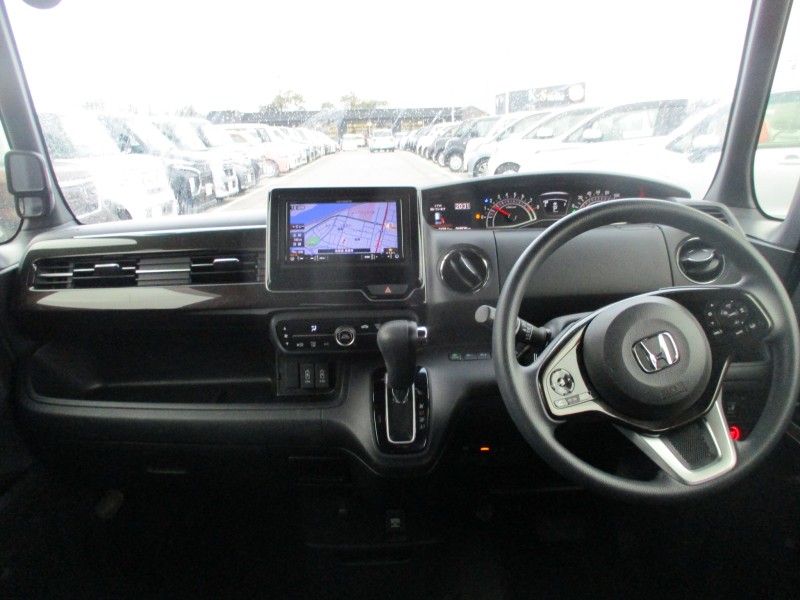 ホンダ N BOX 12枚目