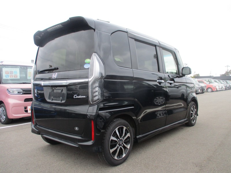 ホンダ N BOX 4枚目