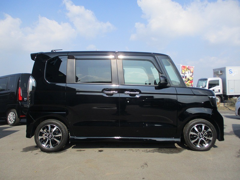ホンダ N BOX 4枚目
