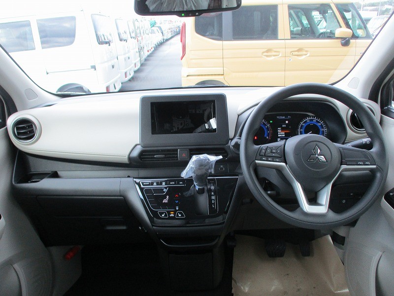 三菱 eKワゴン 14枚目