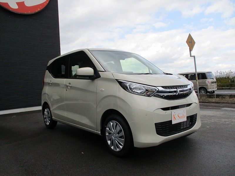 三菱 eKワゴン 3枚目