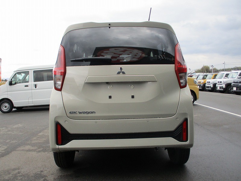 三菱 eKワゴン 6枚目