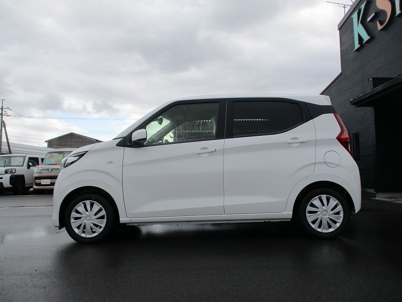 三菱 eKワゴン 11枚目