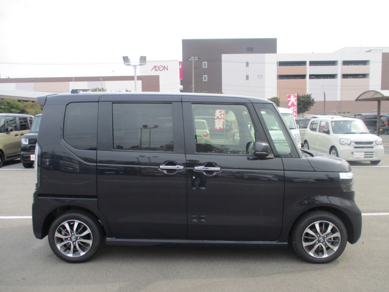 ホンダ N BOX 3枚目