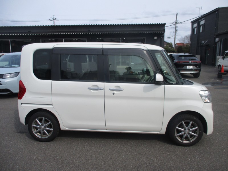 ダイハツ タント 3枚目