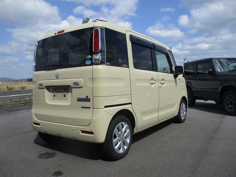 スズキ スペーシア 5枚目