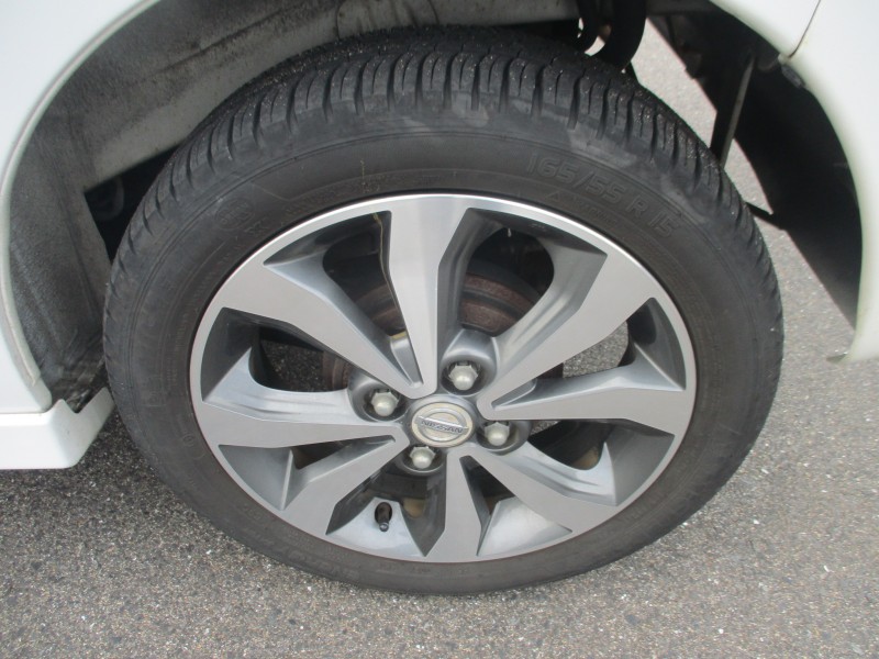 ニッサン デイズルークス 8枚目