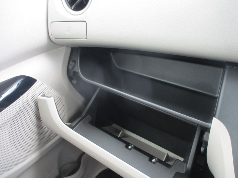 三菱 eKスペース 16枚目