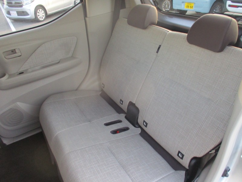 三菱 eKワゴン 10枚目