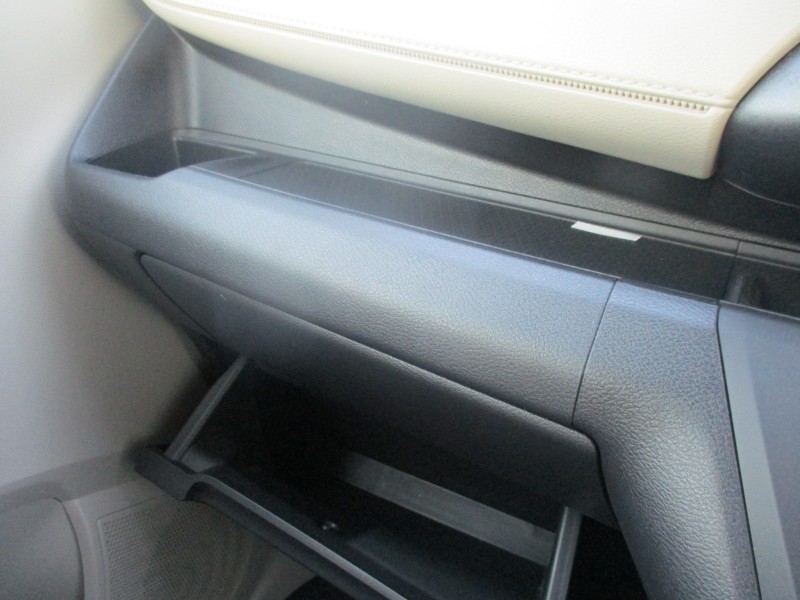 三菱 eKワゴン 16枚目