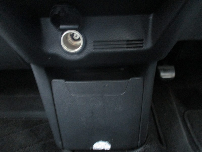 三菱 eKワゴン 17枚目