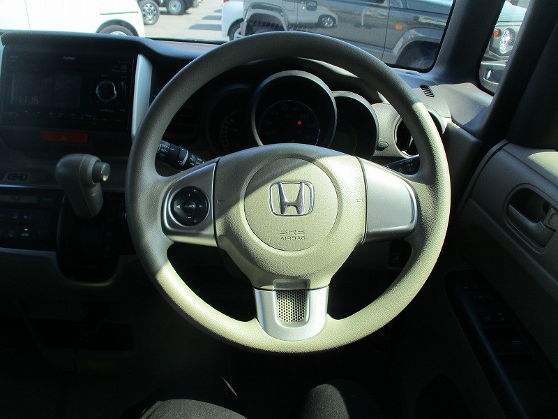 ホンダ N BOX 19枚目