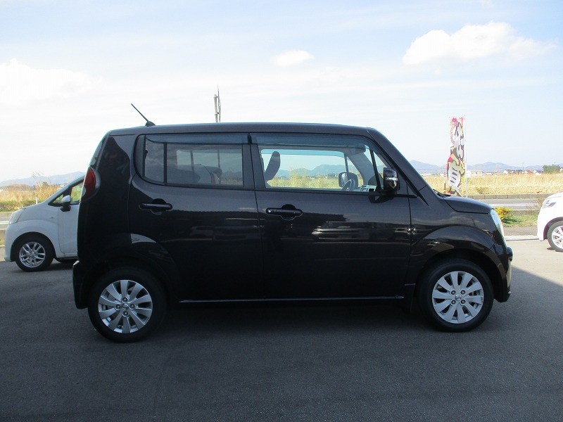 ニッサン モコ 4枚目