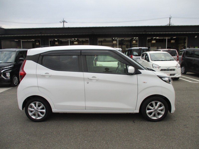 ニッサン デイズ 3枚目