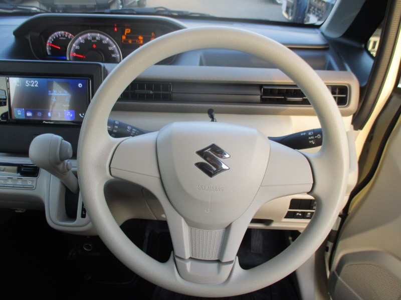 スズキ ワゴンR 13枚目