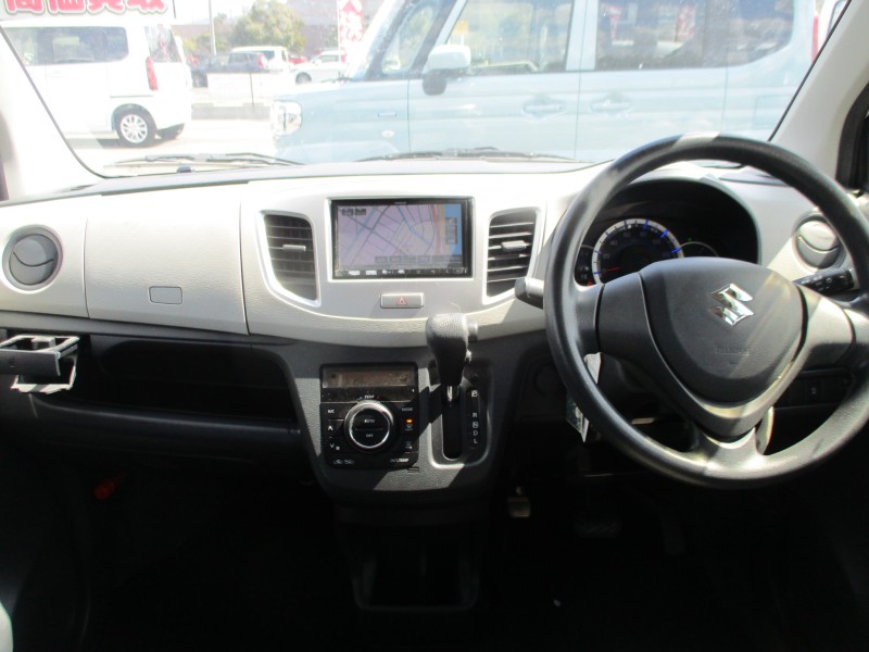 スズキ ワゴンR 12枚目