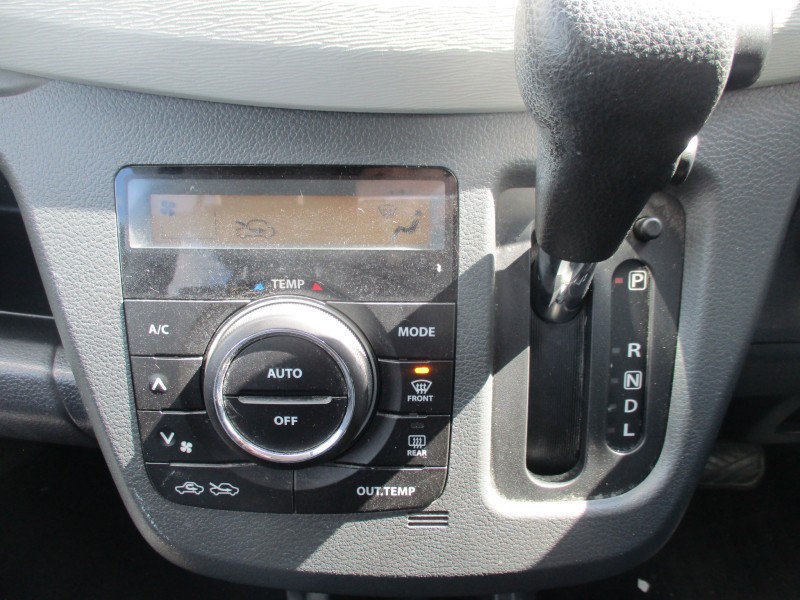 スズキ ワゴンR 16枚目