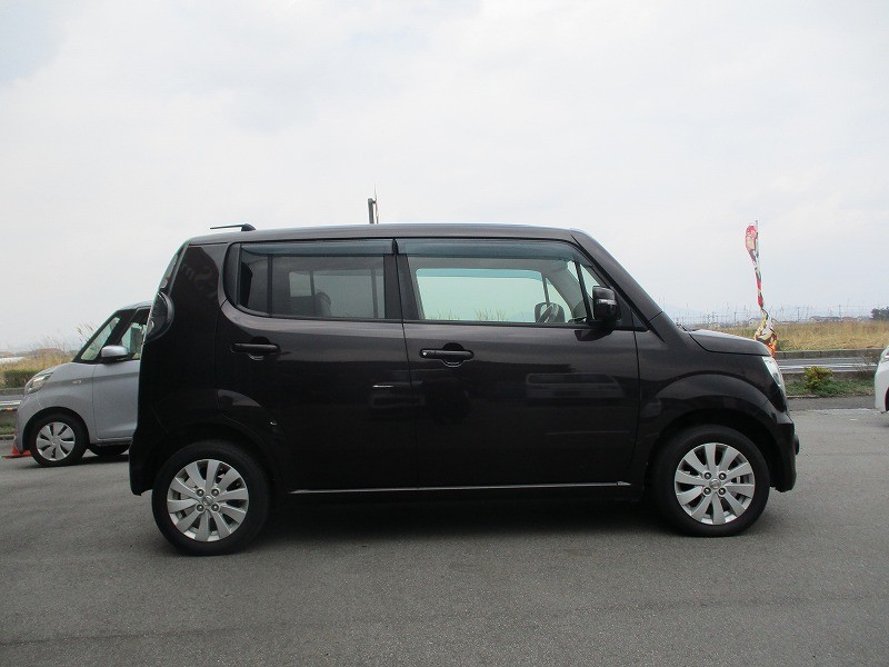 ニッサン モコ 4枚目