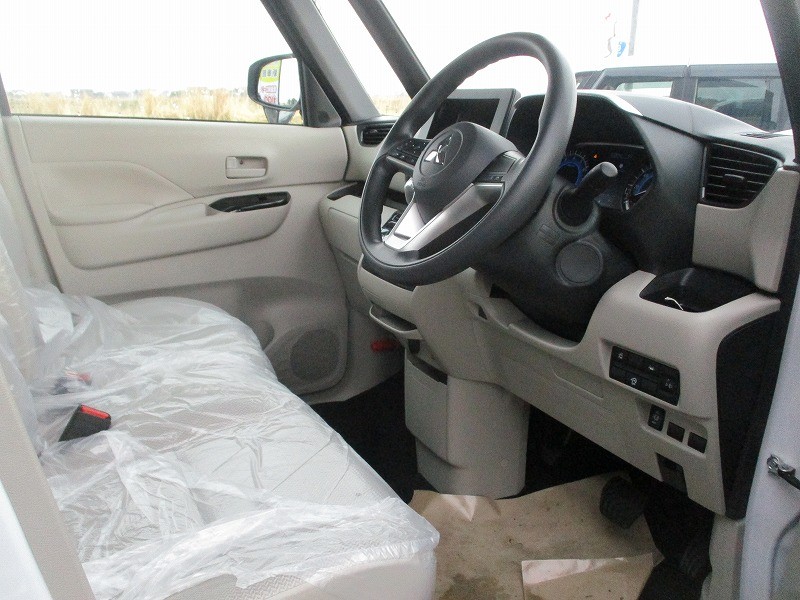 三菱 eKスペース 16枚目