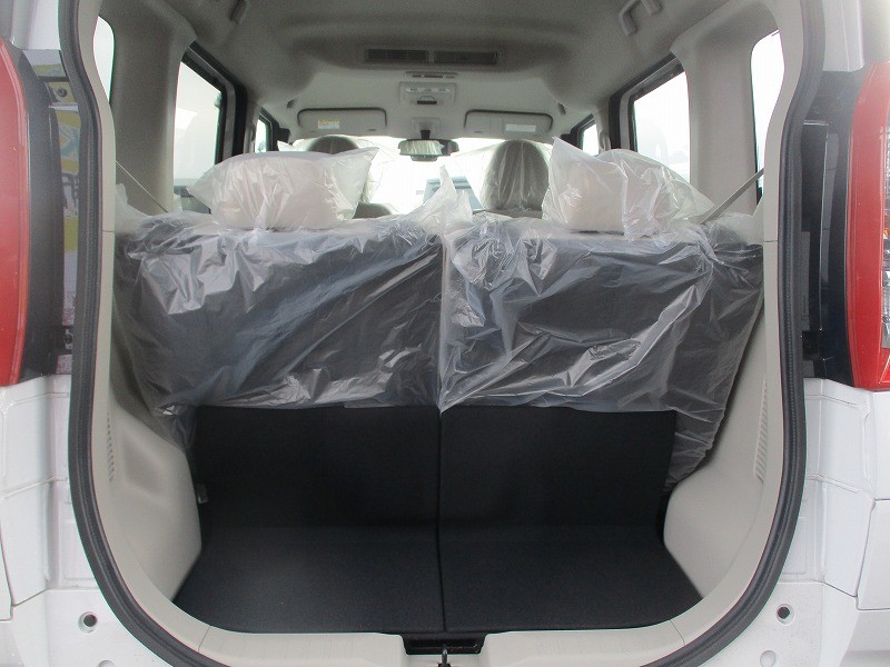 三菱 eKスペース 8枚目