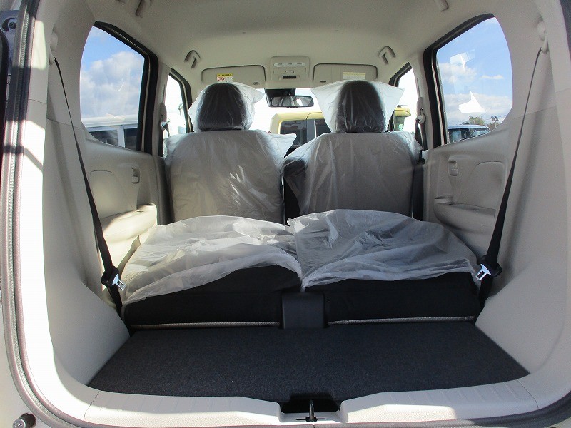 三菱 eKワゴン 9枚目