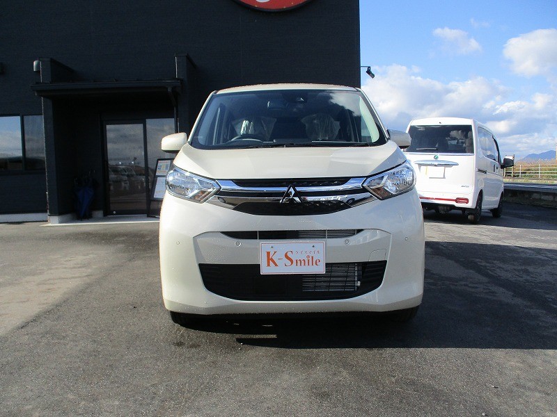 三菱 eKワゴン 2枚目