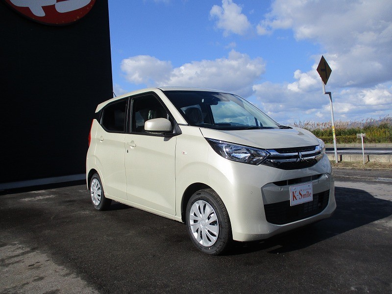 三菱 eKワゴン 3枚目