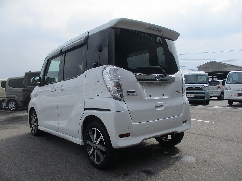 ニッサン デイズルークス 10枚目