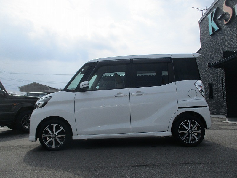 ニッサン デイズルークス 11枚目