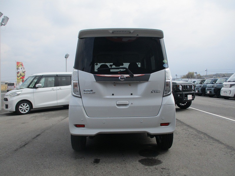 ニッサン デイズルークス 6枚目