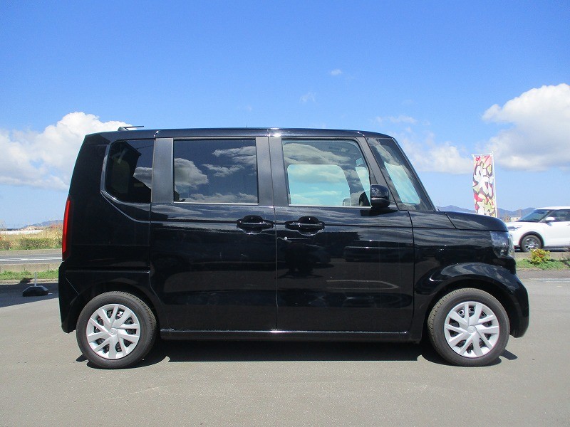 ホンダ N BOX 4枚目